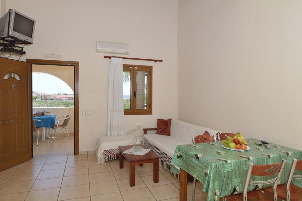 Markos Apartments 1 Ступа Екстериор снимка